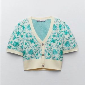 KNIT JACQUARD TOP